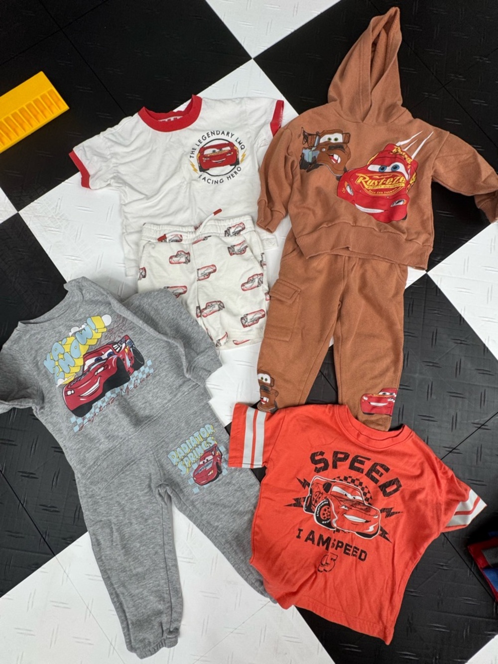 Lightning McQueen 2T Outfit Bundle